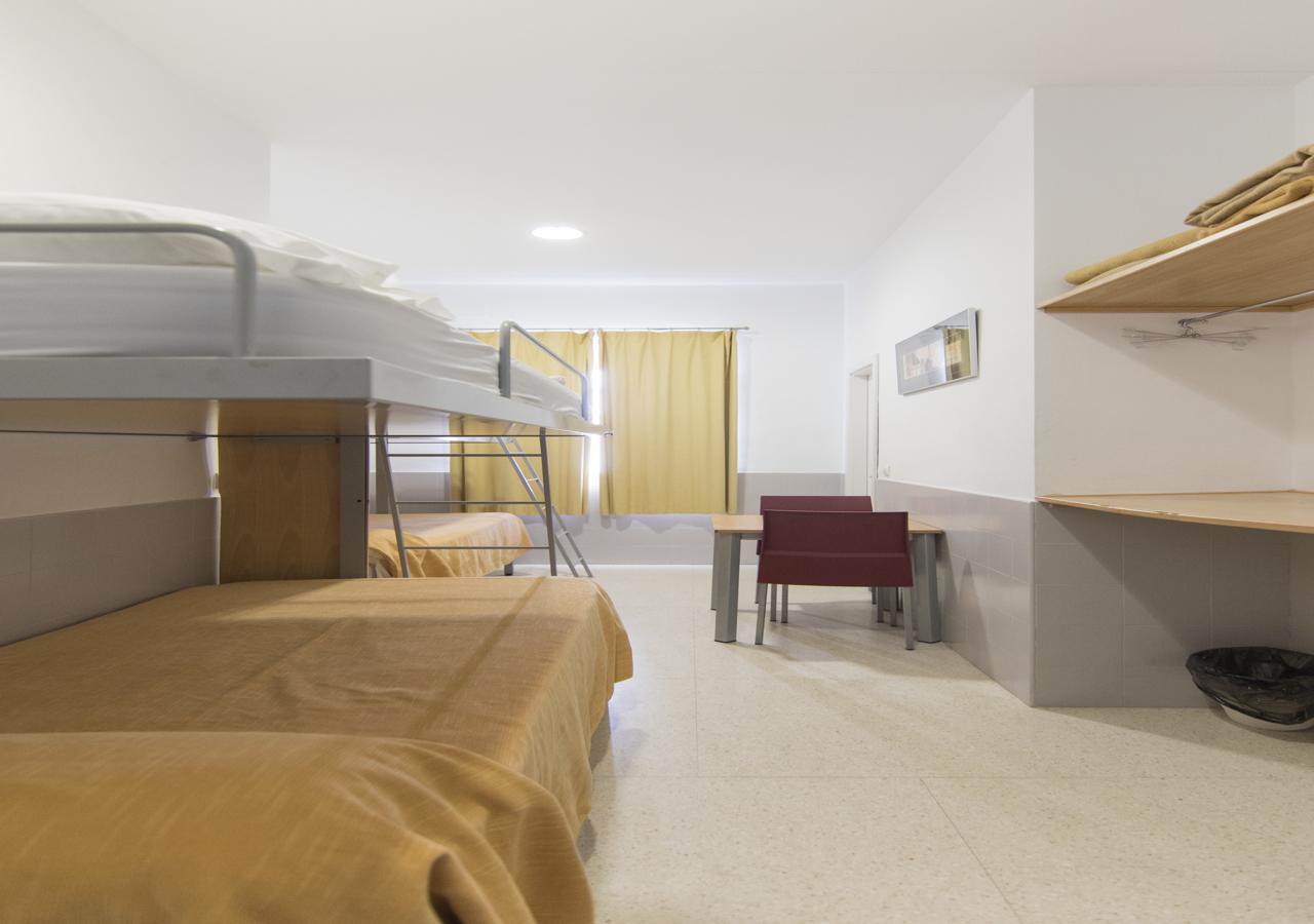 Albergue Inturjoven Malaga Ngoại thất bức ảnh